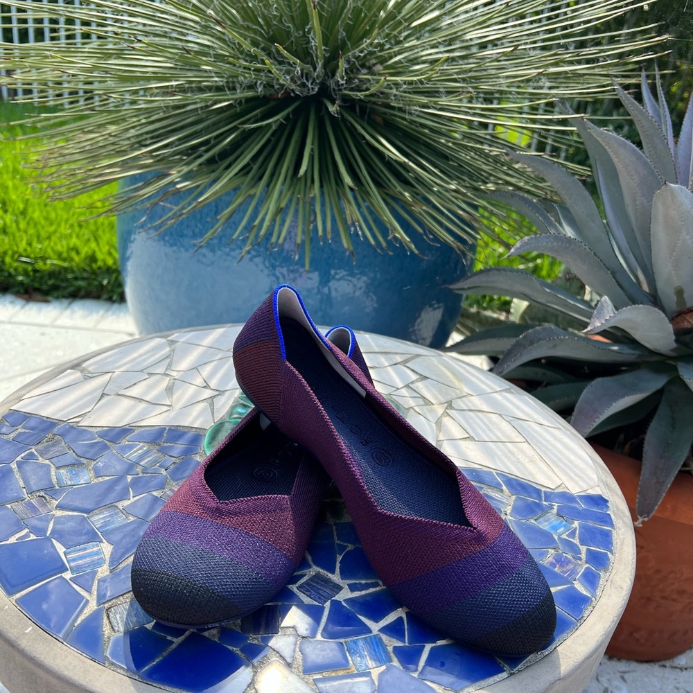 Rothy's BlackBerry Cap-toe 9.5 EUC